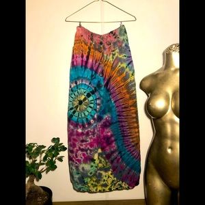 long tie dye skirt with pockets🌈small🌈